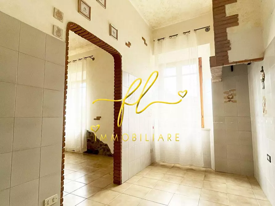 Immagine 6 di Appartamento in vendita  a Pomarance