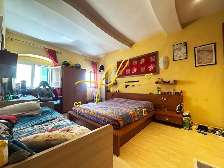 Immagine 12 di Appartamento in vendita  a Livorno