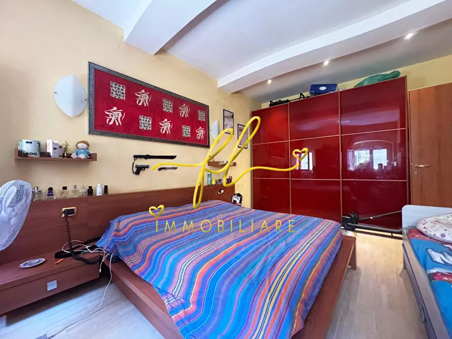 Immagine 13 di Appartamento in vendita  a Livorno