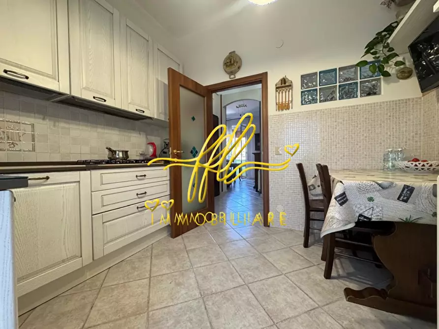 Immagine 8 di Appartamento in vendita  a Collesalvetti