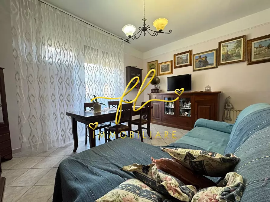 Immagine 3 di Appartamento in vendita  a Collesalvetti