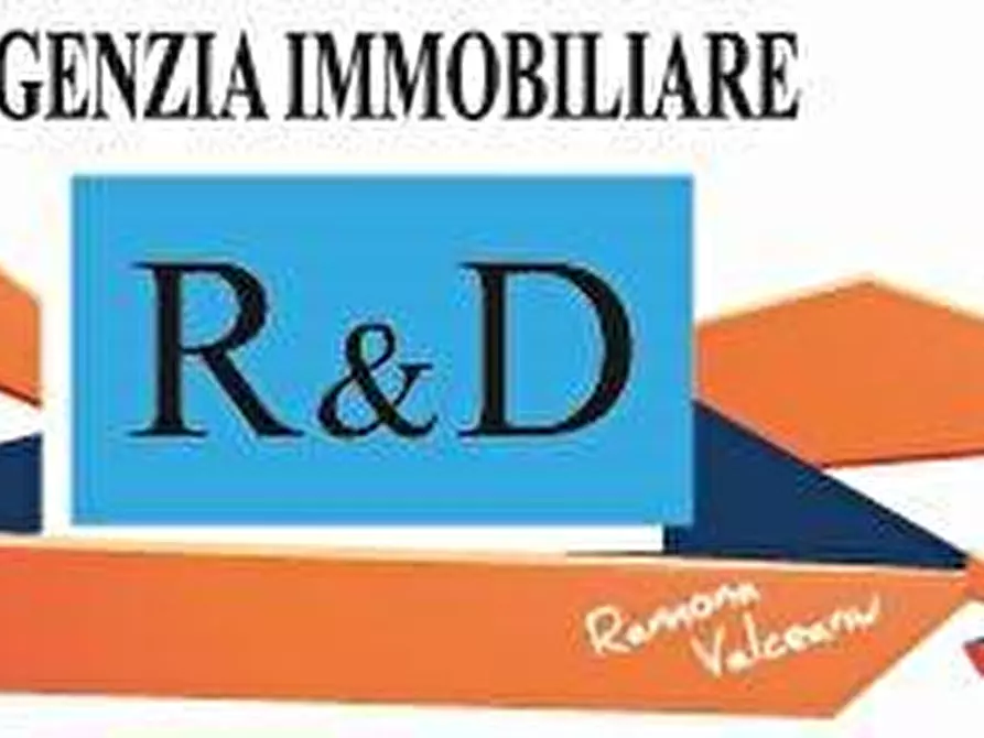 Immagine 5 di Terreno agricolo in vendita  a Colle Di Val D'elsa