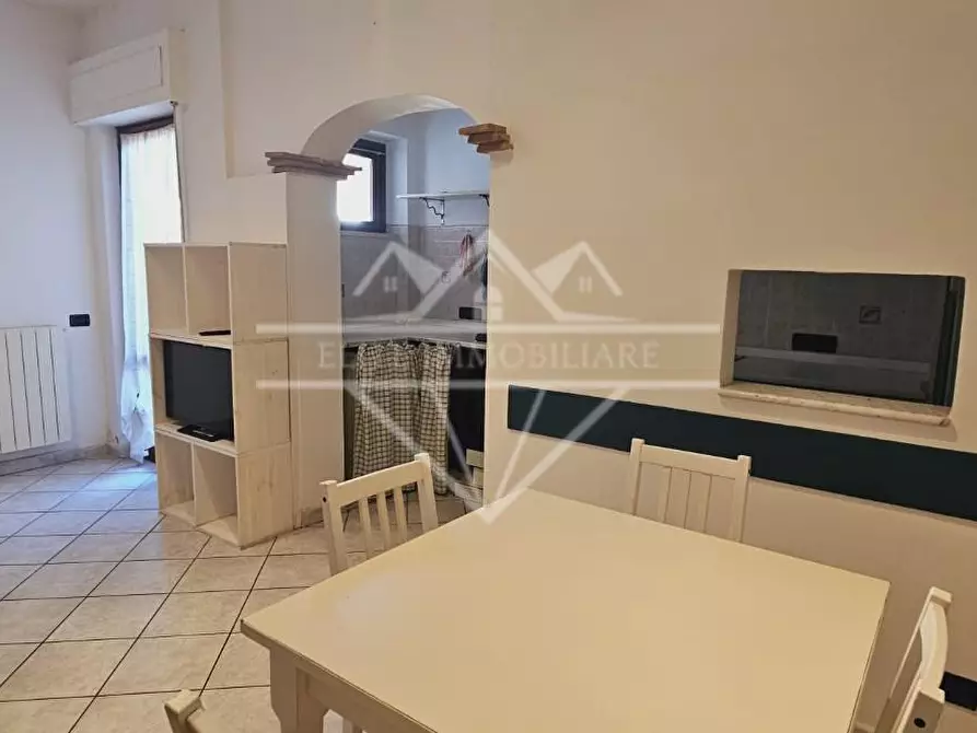 Immagine 9 di Appartamento in affitto  a Carrara