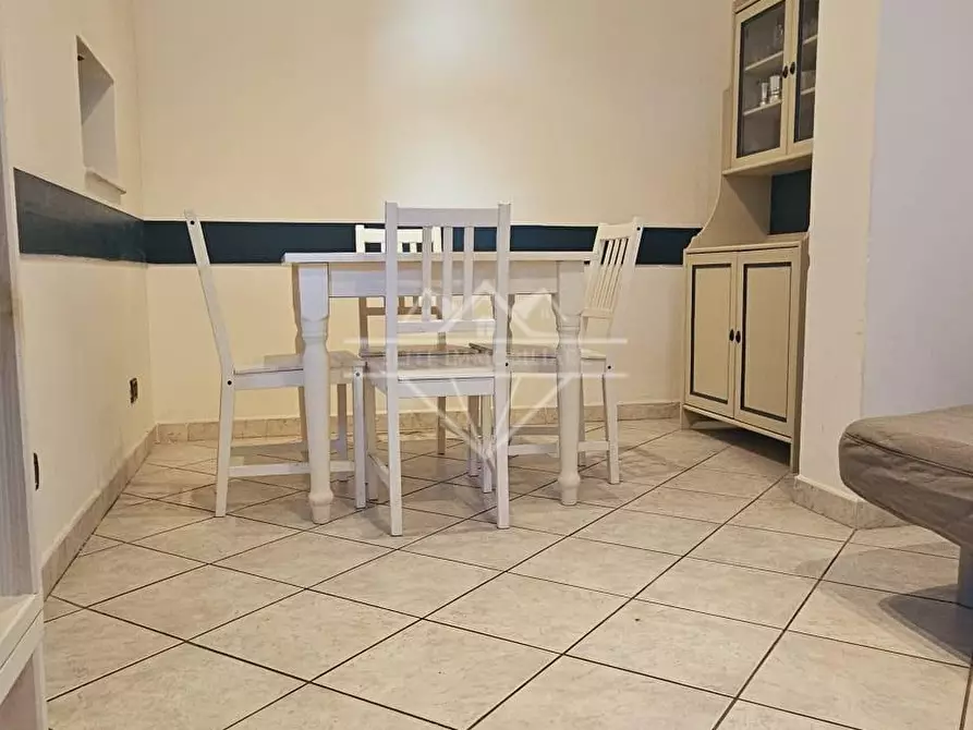 Immagine 7 di Appartamento in affitto  a Carrara