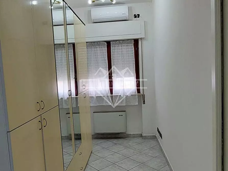 Immagine 18 di Appartamento in affitto  a Carrara