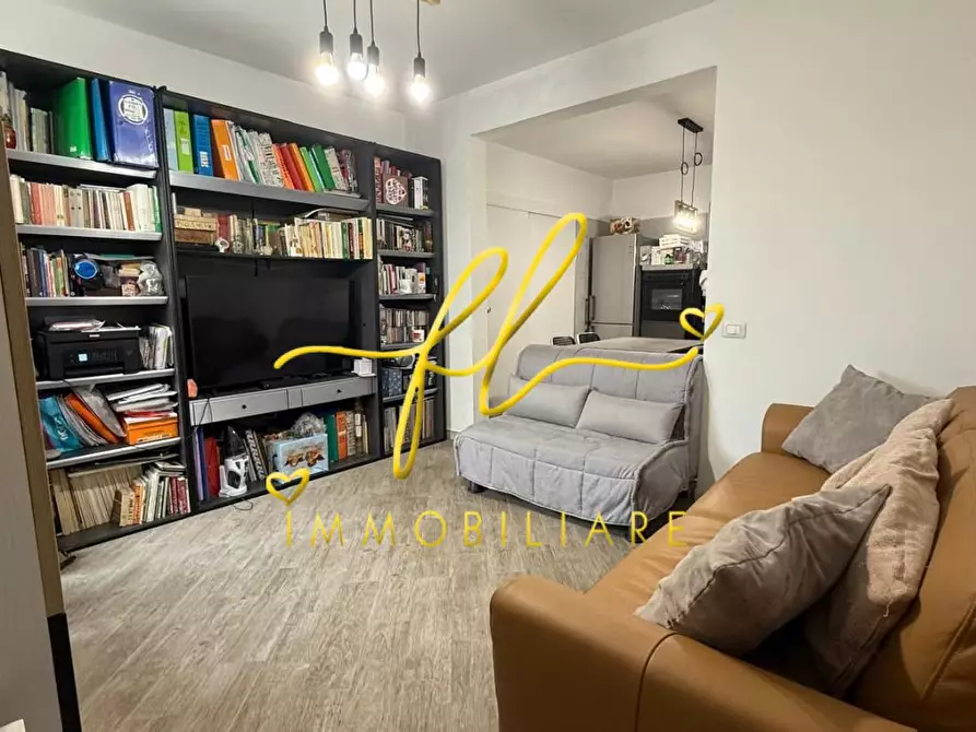 Immagine 6 di Appartamento in vendita  a Livorno