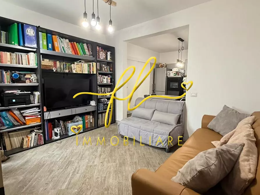 Immagine 4 di Appartamento in vendita  a Livorno