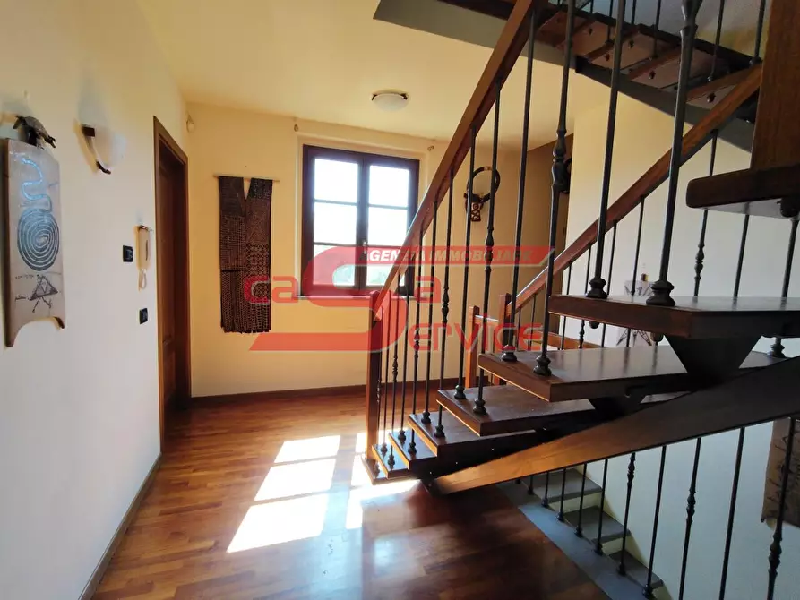 Immagine 12 di Villa in vendita  a Montecatini Terme