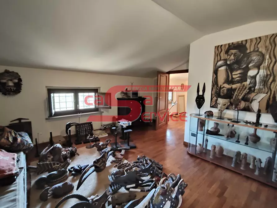 Immagine 13 di Villa in vendita  a Montecatini Terme