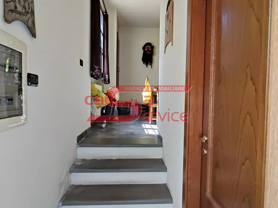 Immagine 7 di Villa in vendita  a Montecatini Terme