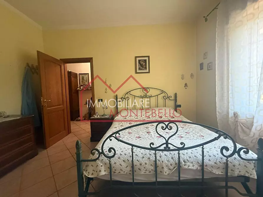 Immagine 27 di Casa bifamiliare in vendita  a Camaiore