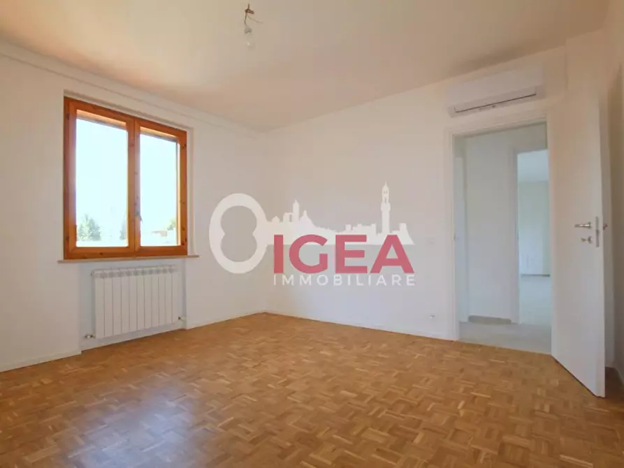 Immagine 10 di Appartamento in vendita  a Monteriggioni