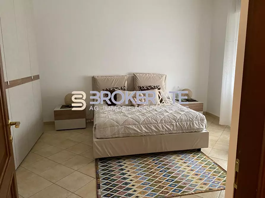 Immagine 5 di Casa semindipendente in vendita  a Massa