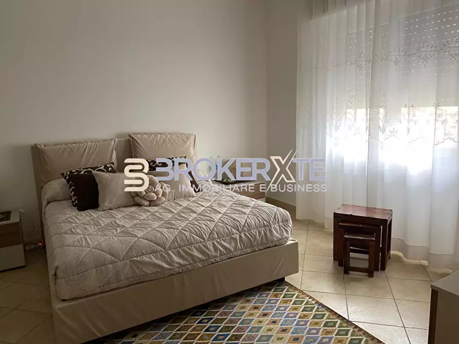 Immagine 7 di Casa semindipendente in vendita  a Massa