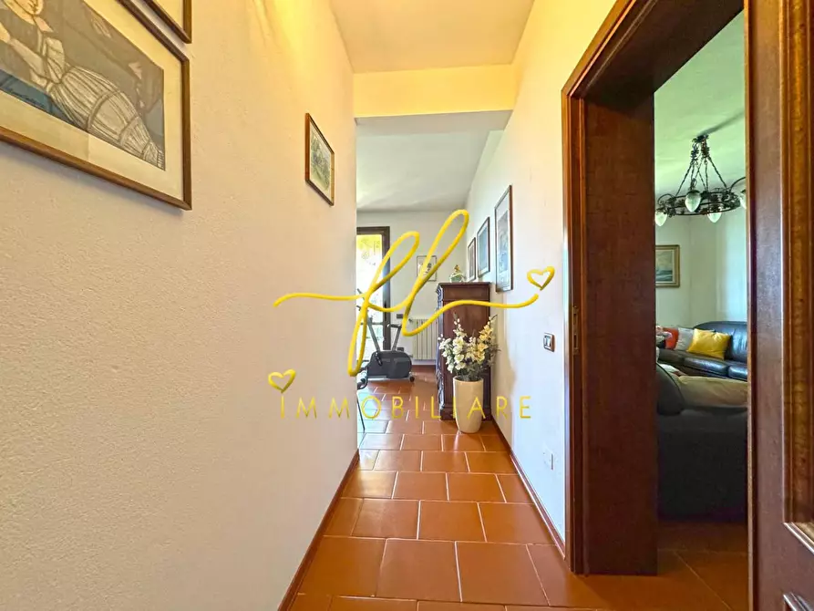 Immagine 56 di Villa in vendita  a Casale Marittimo