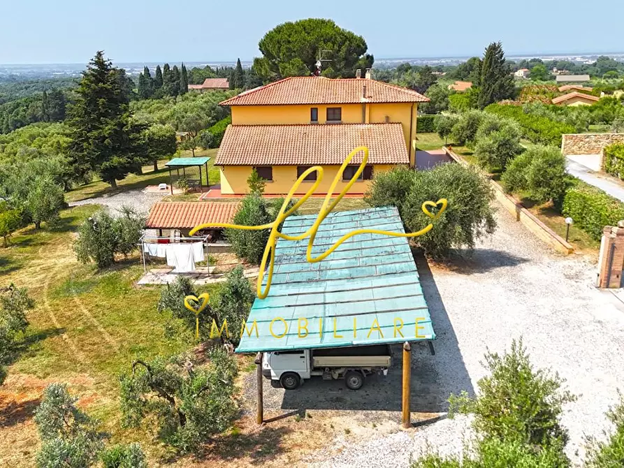Immagine 48 di Villa in vendita  a Casale Marittimo