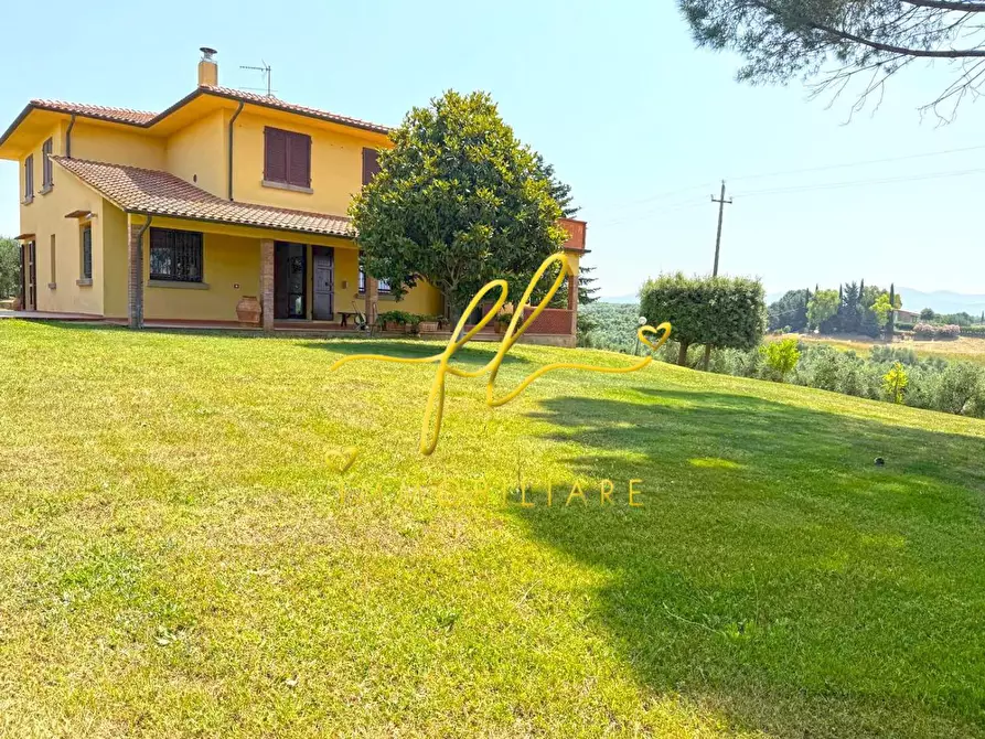 Immagine 6 di Villa in vendita  a Casale Marittimo