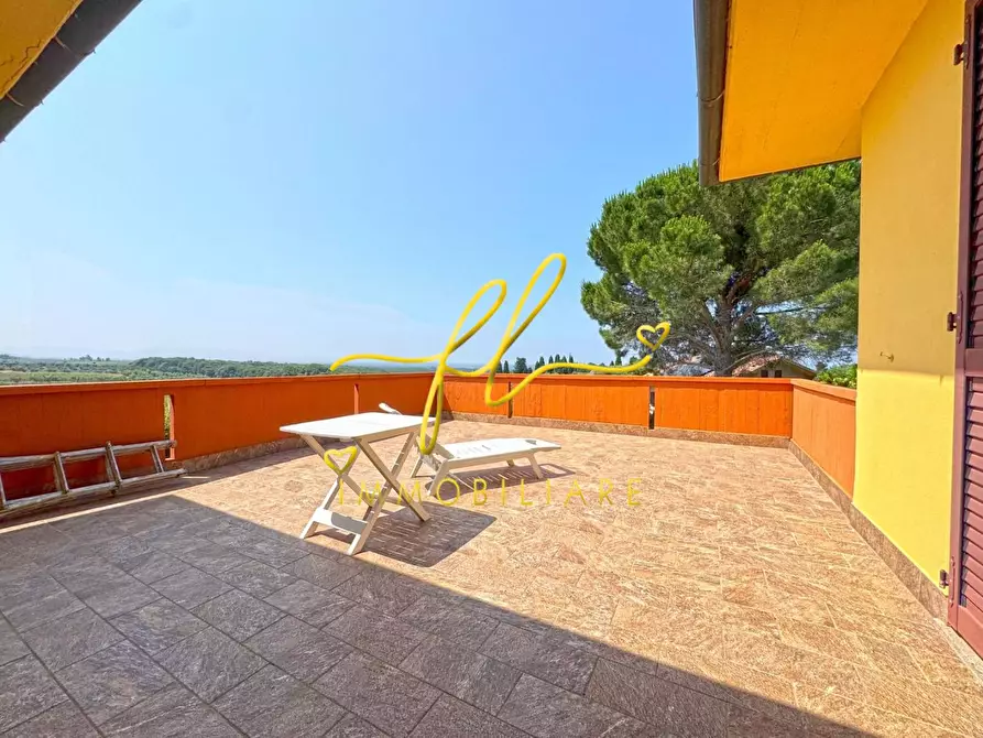 Immagine 41 di Villa in vendita  a Casale Marittimo