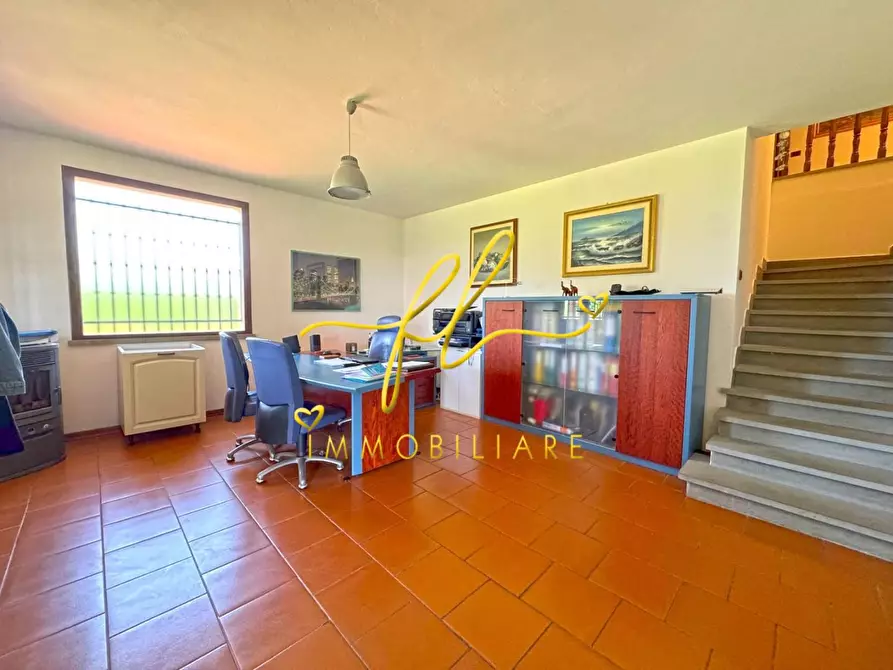 Immagine 63 di Villa in vendita  a Casale Marittimo