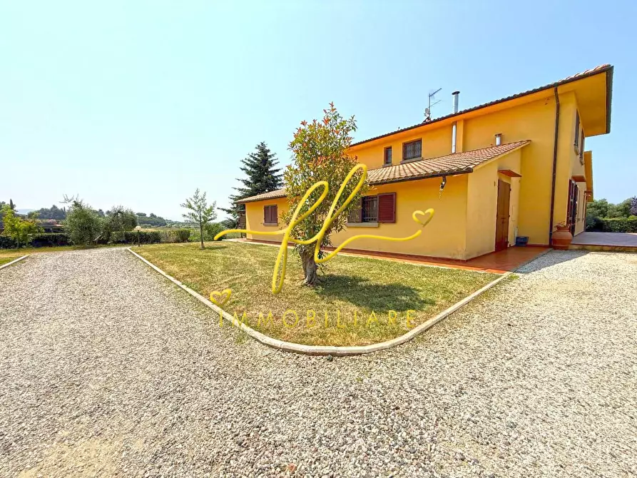 Immagine 16 di Villa in vendita  a Casale Marittimo