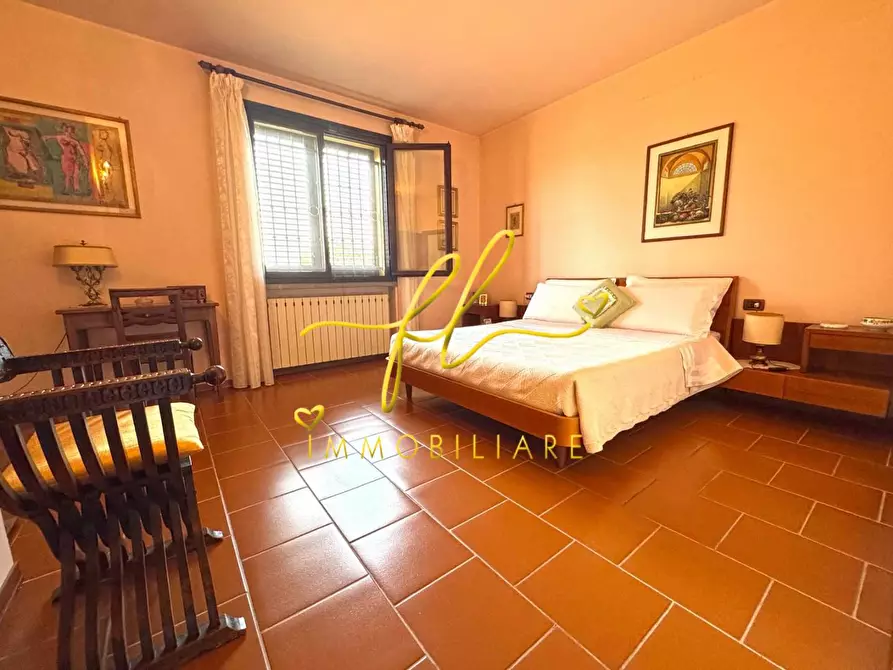 Immagine 43 di Villa in vendita  a Casale Marittimo