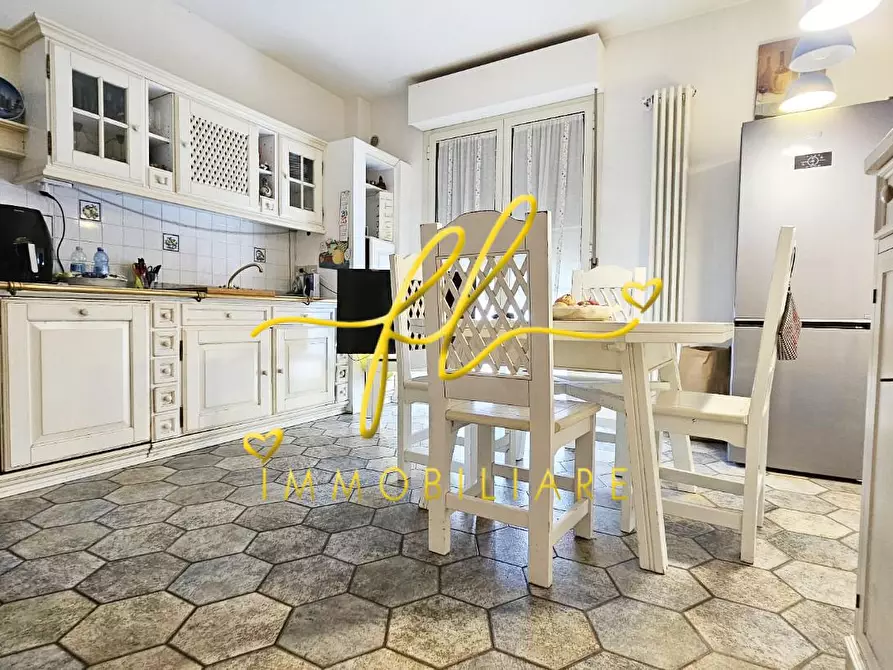 Immagine 3 di Appartamento in vendita  a Rosignano Marittimo