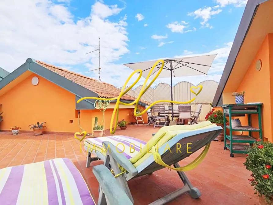 Immagine 13 di Appartamento in vendita  a Rosignano Marittimo