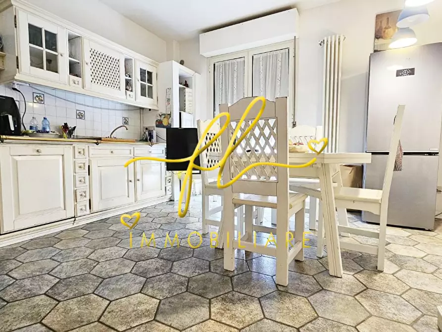 Immagine 4 di Appartamento in vendita  a Rosignano Marittimo