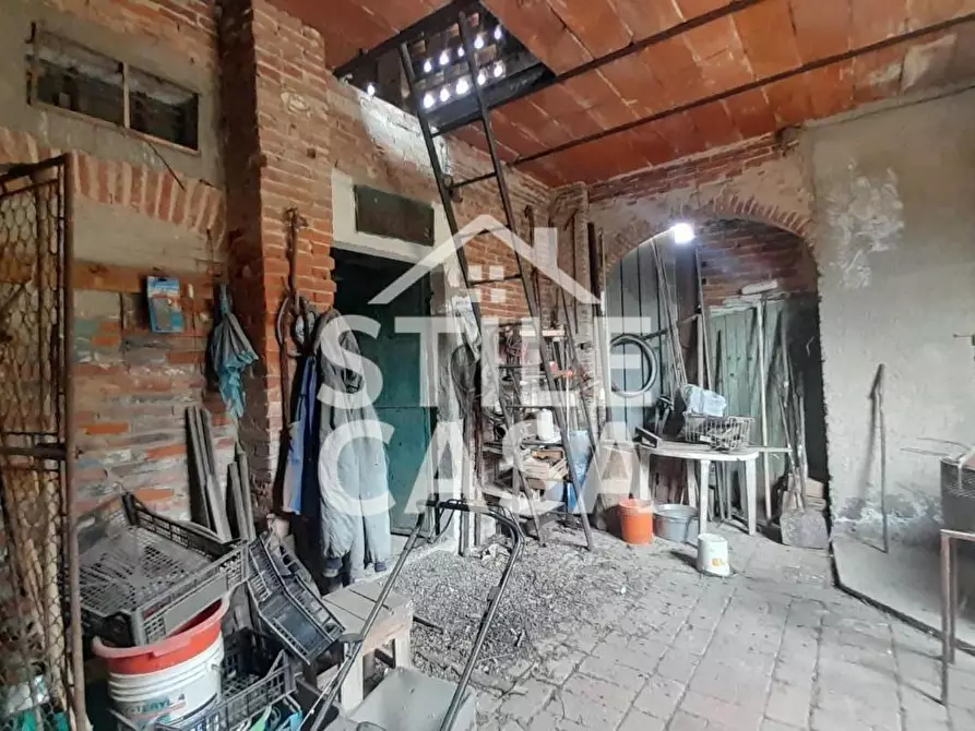 Immagine 8 di Deposito in vendita  a Castelfranco Di Sotto