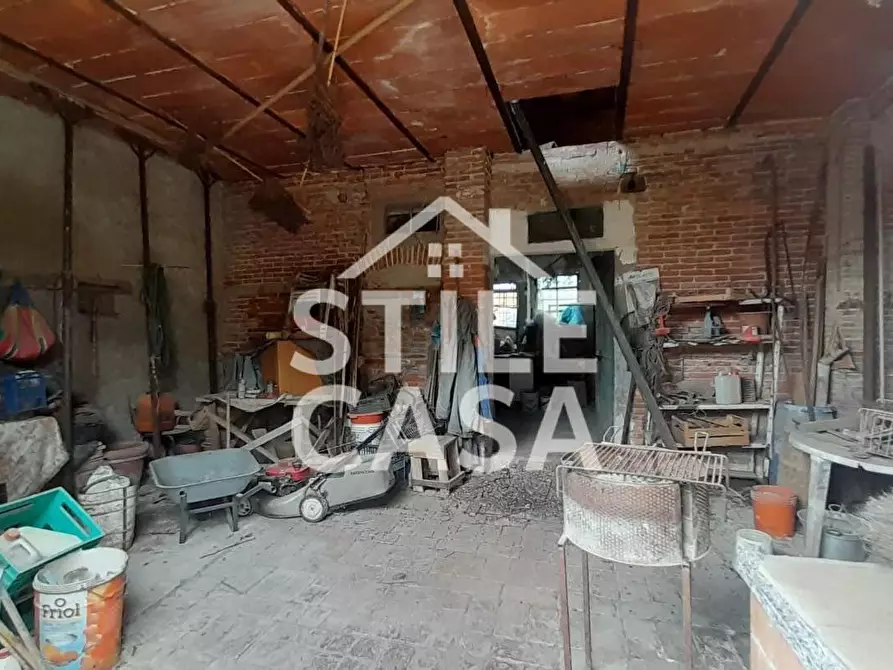 Immagine 15 di Deposito in vendita  a Castelfranco Di Sotto