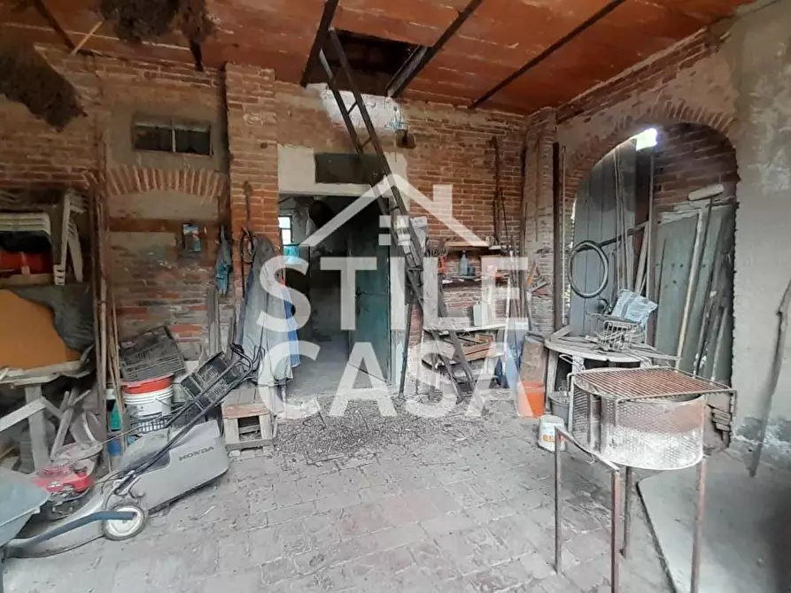 Immagine 16 di Deposito in vendita  a Castelfranco Di Sotto