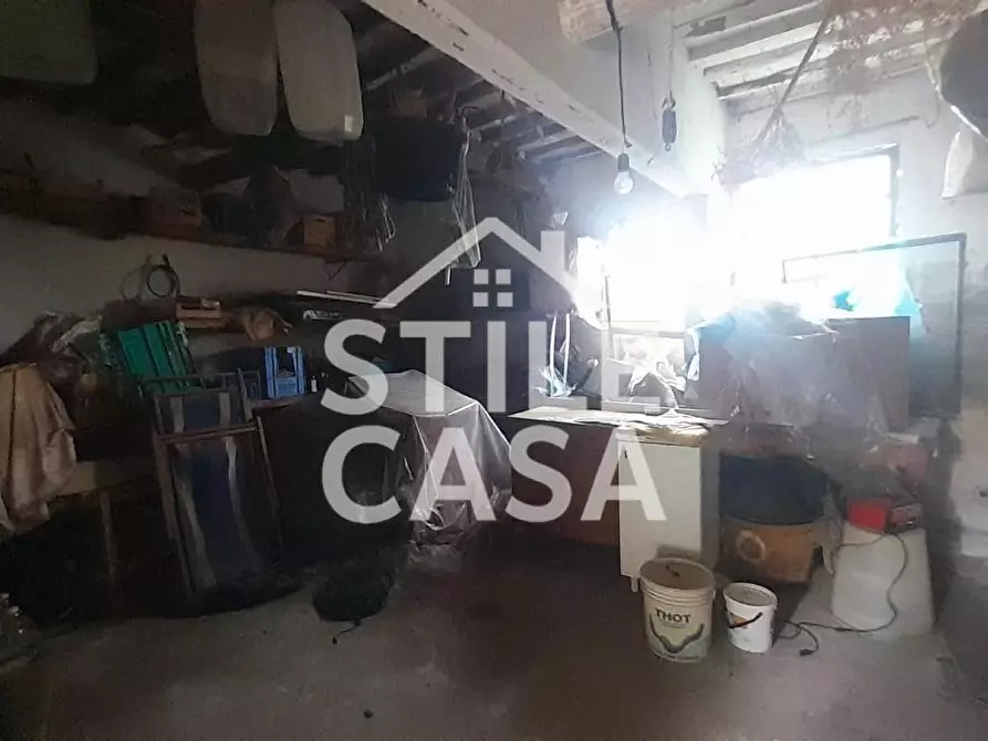 Immagine 7 di Deposito in vendita  a Castelfranco Di Sotto