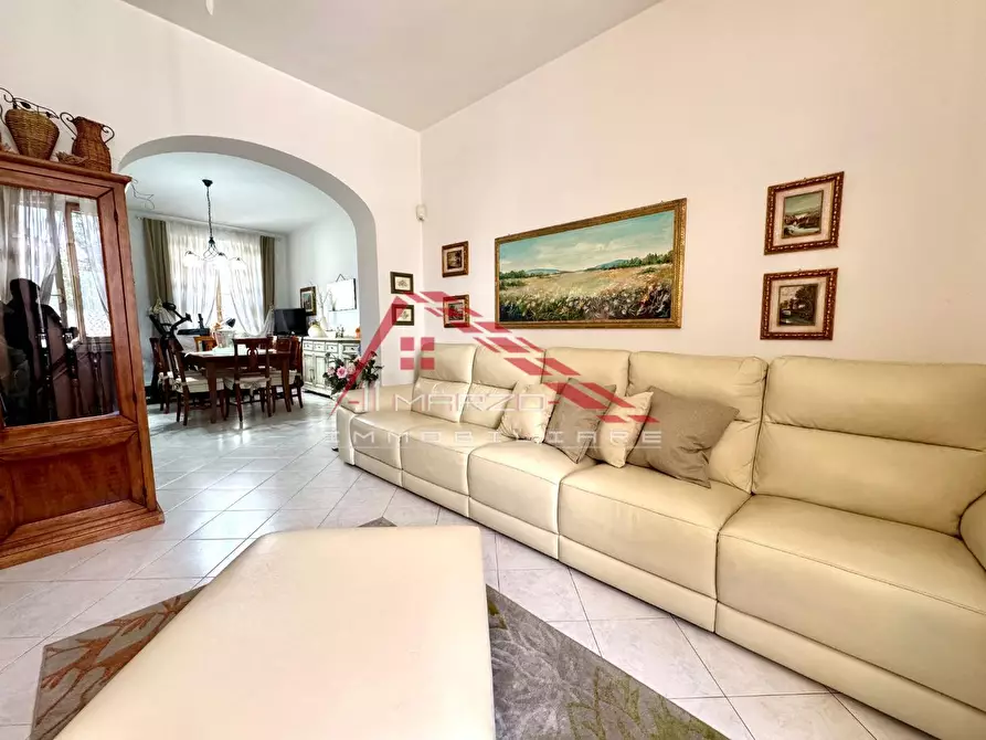 Immagine 4 di Appartamento in vendita  a Pisa