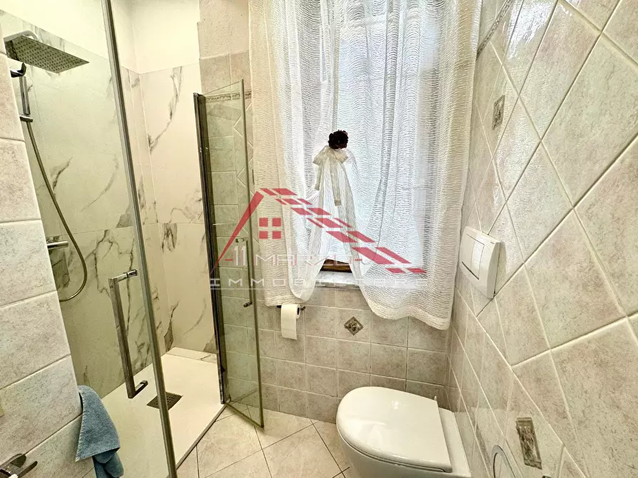 Immagine 11 di Appartamento in vendita  a Pisa