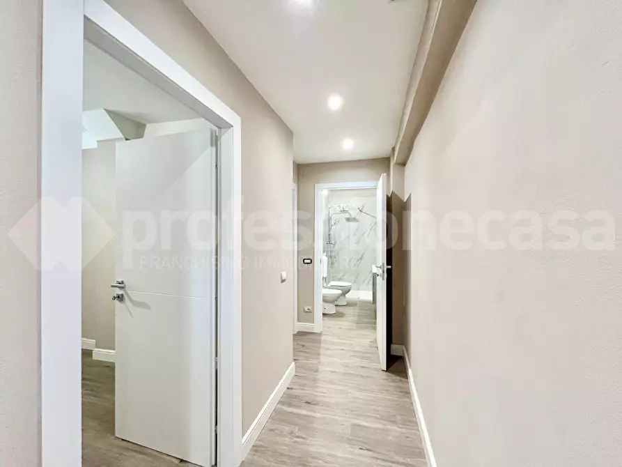 Immagine 5 di Appartamento in vendita  a Pisa