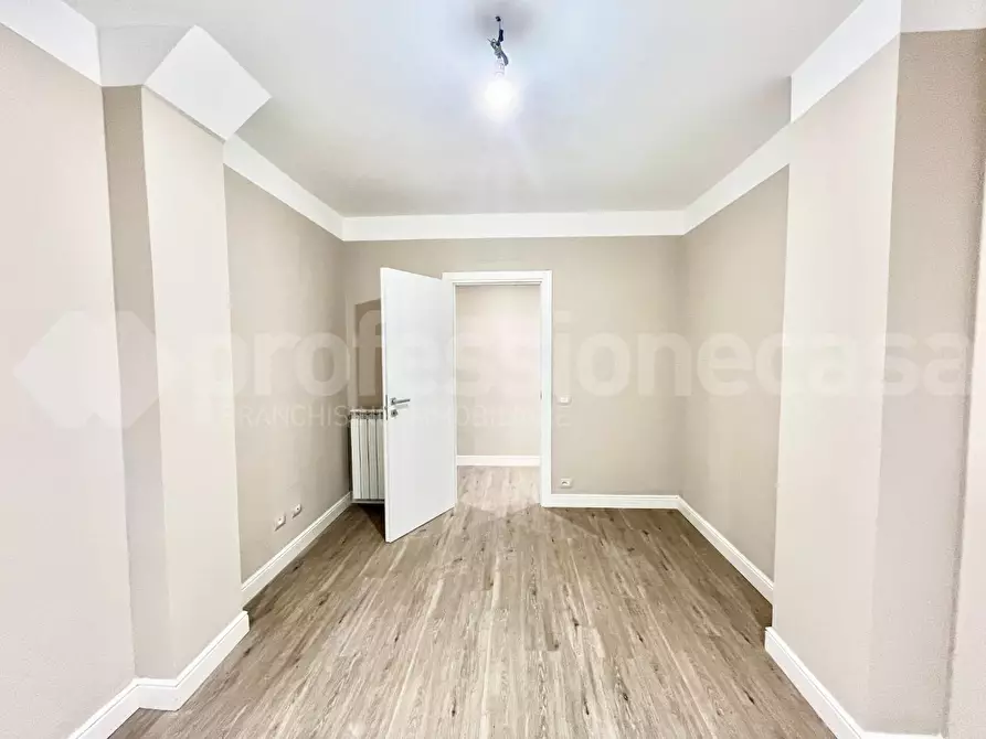 Immagine 10 di Appartamento in vendita  a Pisa