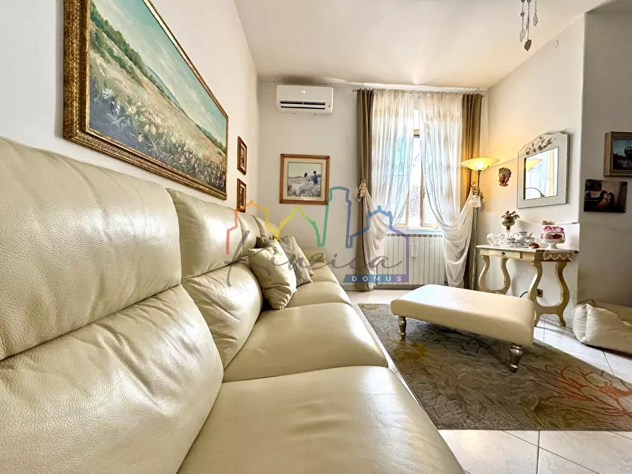 Immagine 16 di Appartamento in vendita  a Pisa