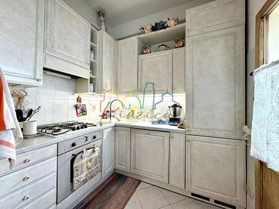 Immagine 7 di Appartamento in vendita  a Pisa