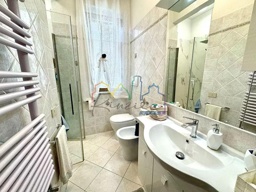 Immagine 10 di Appartamento in vendita  a Pisa