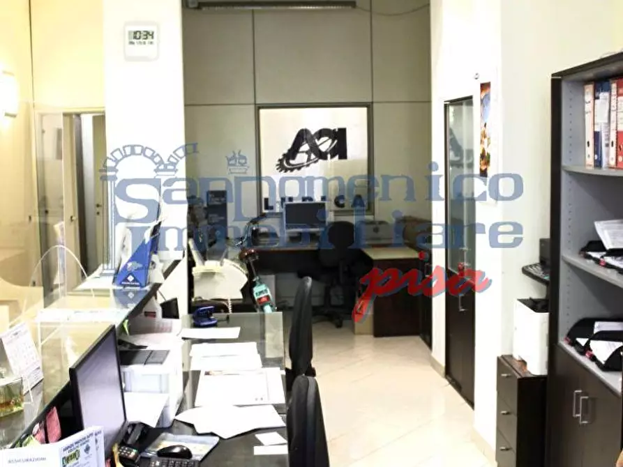 Immagine 3 di Ufficio in vendita  a Pisa