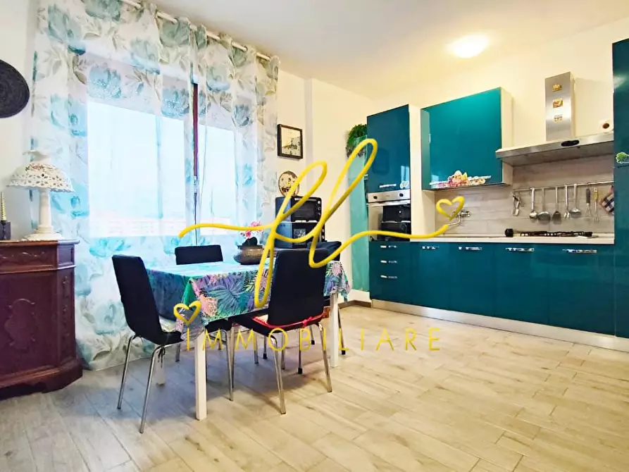 Immagine 3 di Appartamento in vendita  a Rosignano Marittimo