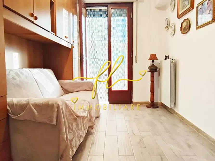 Immagine 21 di Appartamento in vendita  a Rosignano Marittimo