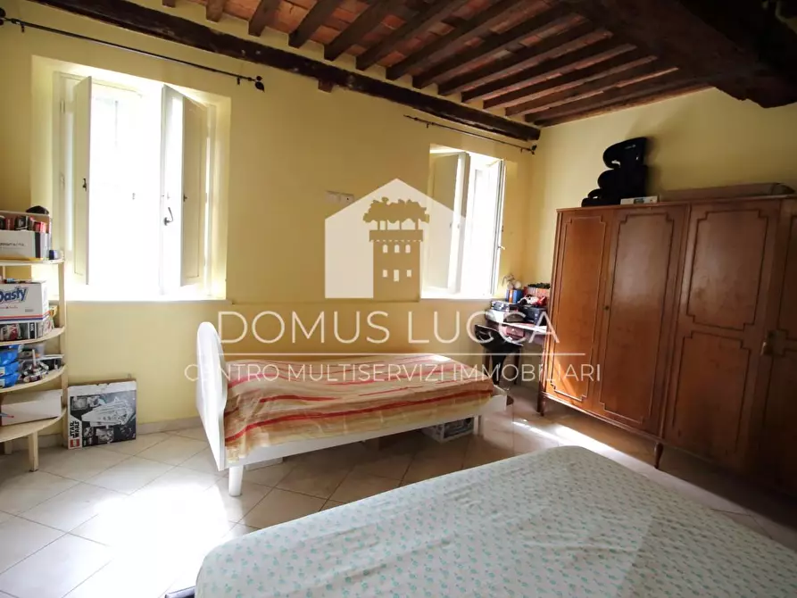 Immagine 6 di Appartamento in vendita  a Camaiore