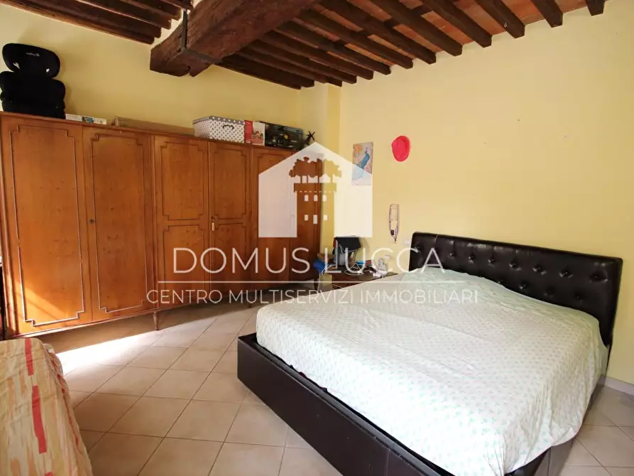 Immagine 4 di Appartamento in vendita  a Camaiore