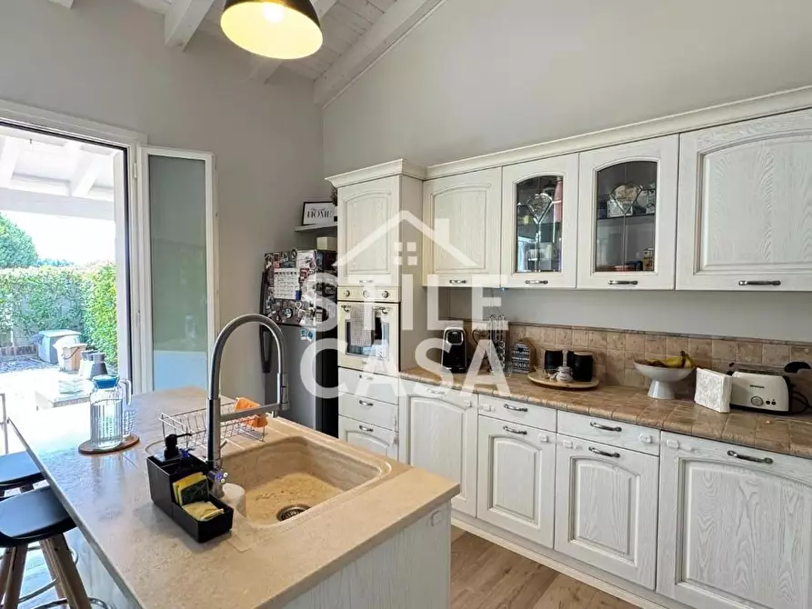 Immagine 11 di Casa bifamiliare in vendita  a Altopascio