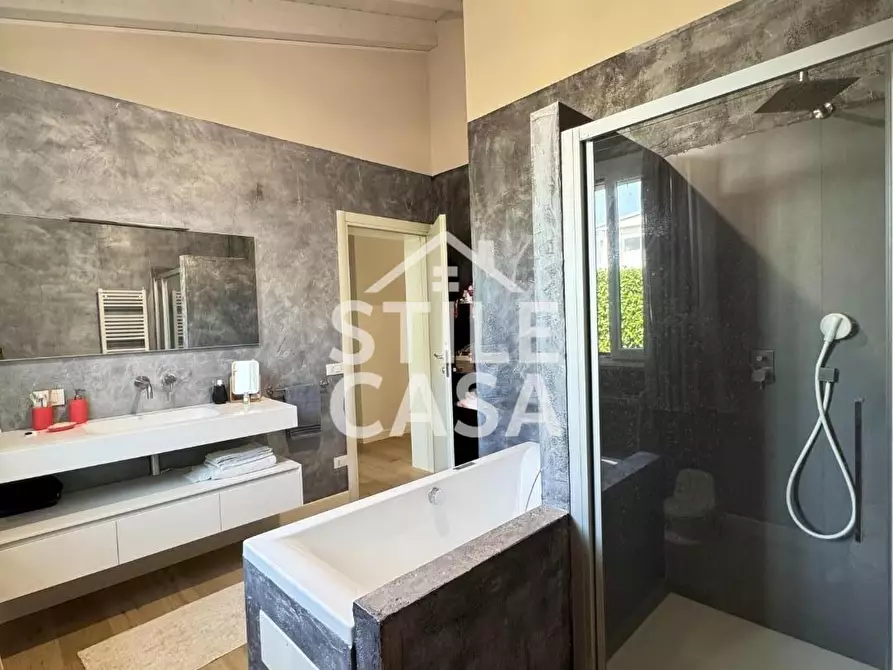 Immagine 33 di Casa bifamiliare in vendita  a Altopascio