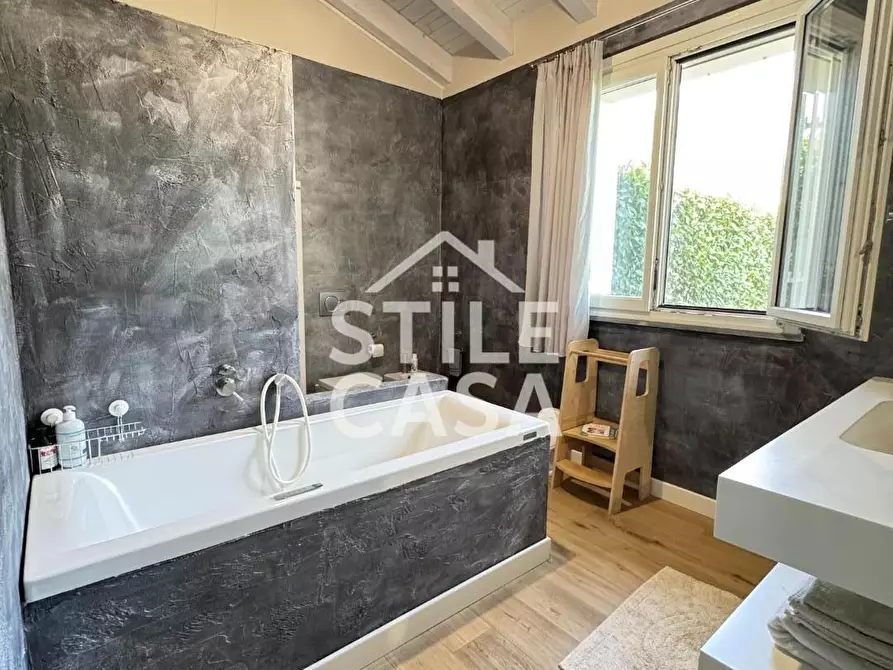 Immagine 31 di Casa bifamiliare in vendita  a Altopascio