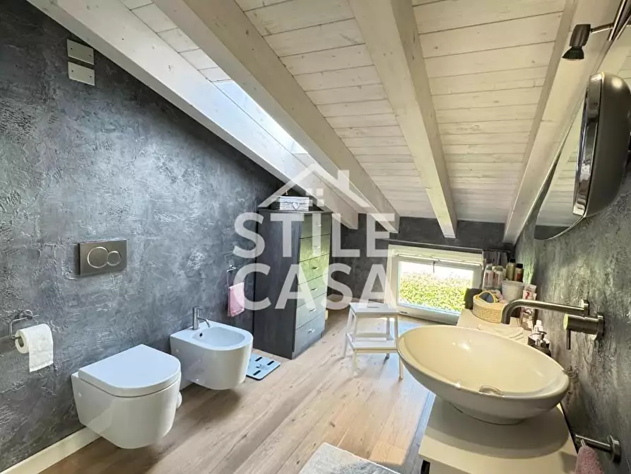 Immagine 43 di Casa bifamiliare in vendita  a Altopascio