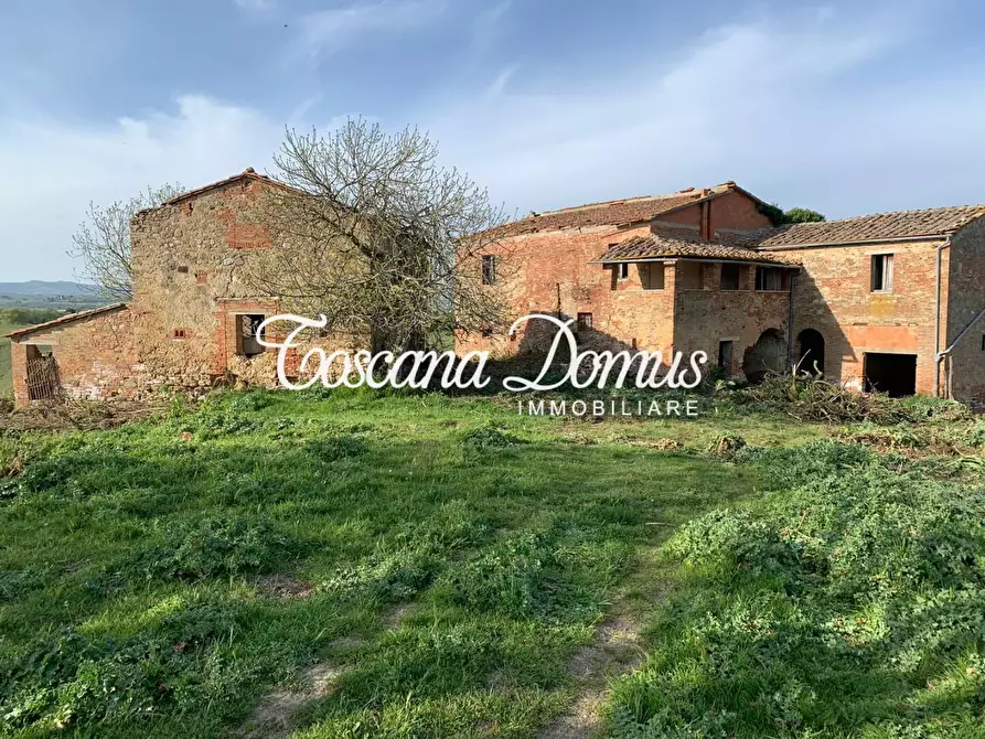 Immagine 17 di Rustico / casale in vendita  a Asciano