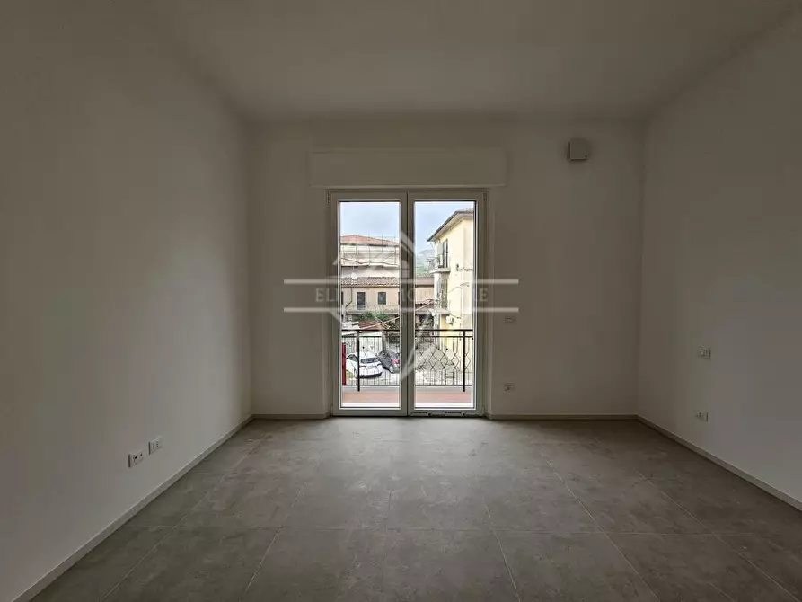 Immagine 7 di Appartamento in vendita  a Ortonovo